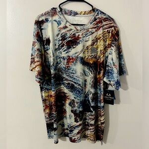 Realtree Camo Fishing - Bass Big Logo - T Shirt